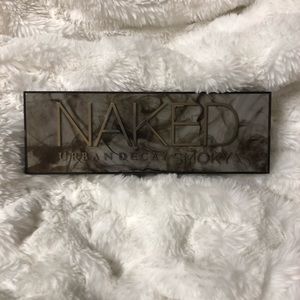 Urban Decay Naked Smoky